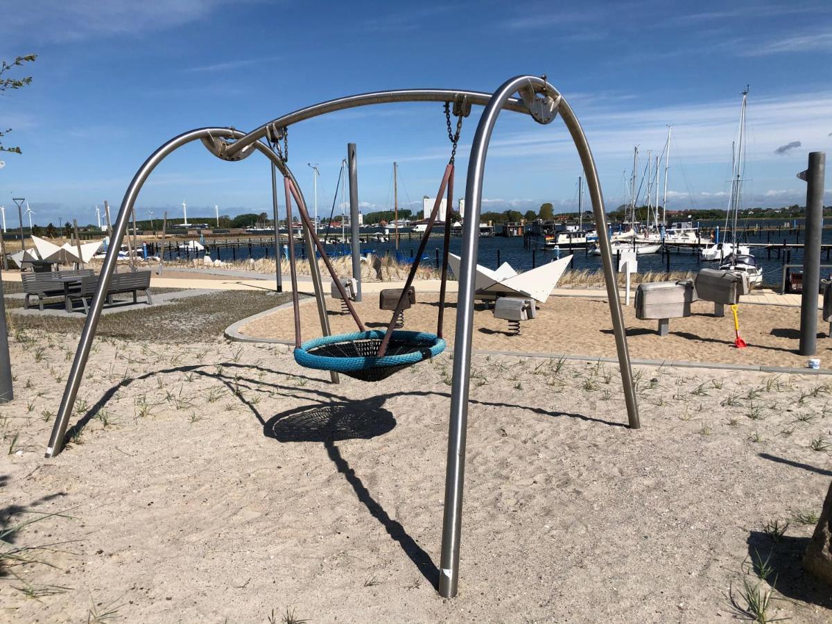 2Zi-Ferienwohnung Am Suedstrand Mit Eigenem Parkplatz Perfekt Fuer Familie Burgtiefe auf Fehmarn Dış mekan fotoğraf